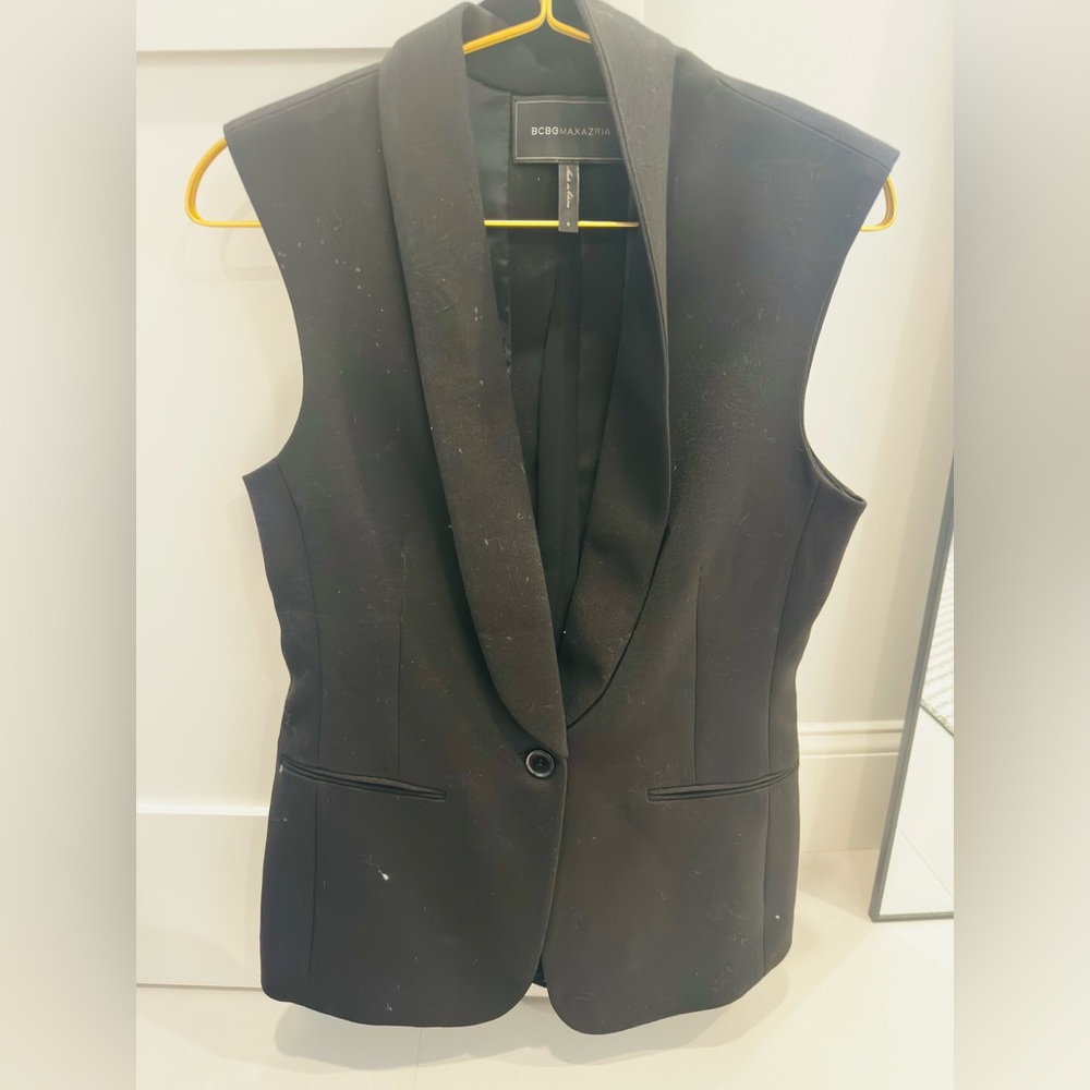BCBGMaxAzria Black Sleeveless Vest